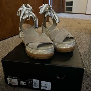Brand New Sorel Wedge Sandals Size 8.5